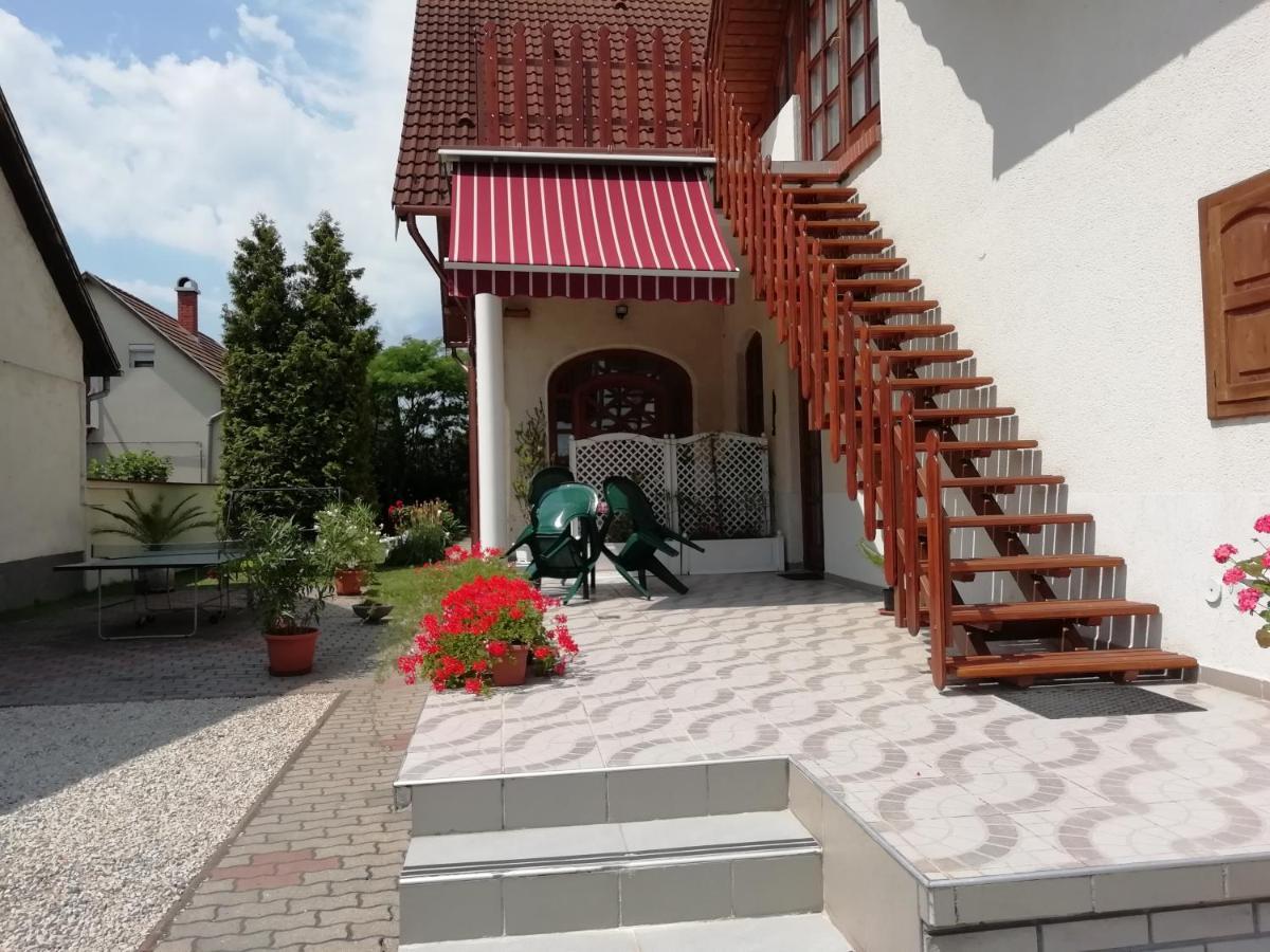 Balla Apartmanhaz Siófok Extérieur photo