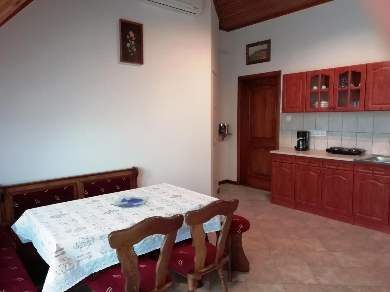 Balla Apartmanhaz Siófok Extérieur photo